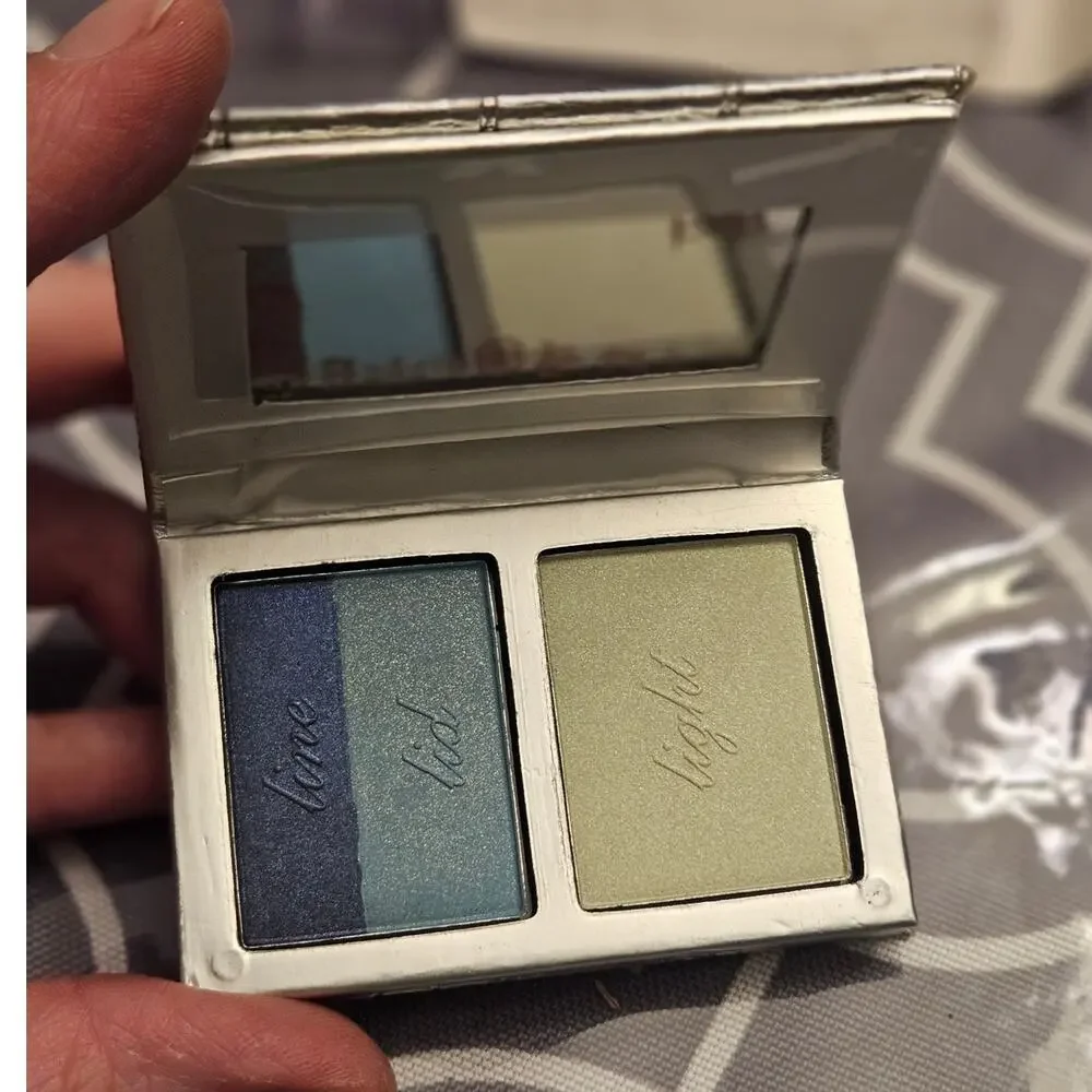 POP Beauty Eye Pop Trio Eye Shadow No 8 Belsize Park ~ DISCONTINUED & RARE